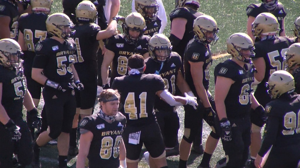 638 Vo Bryant Wagner Fb Vo Isteelestill001