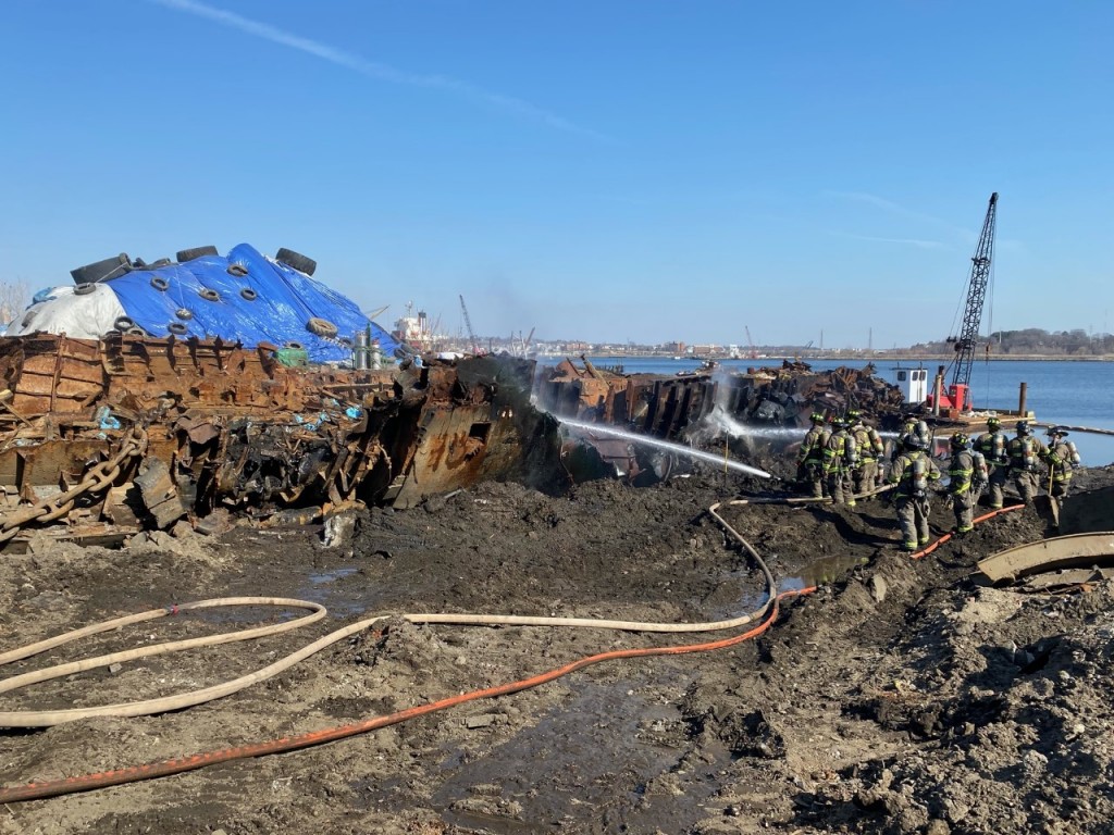 Pvd Submarine Fire Credit Derek Silva 1