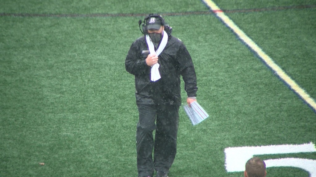 855 Vo Bryant Duquesne Fb Vo Isteelestill001