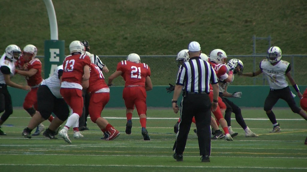 220 Vo Toll Gate Davies Fb Vo Isteelestill001