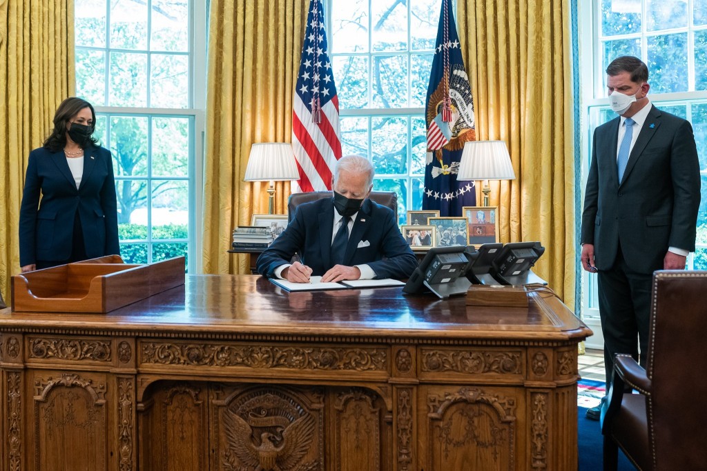 178544365 197706275639242 4800543609113050459 N