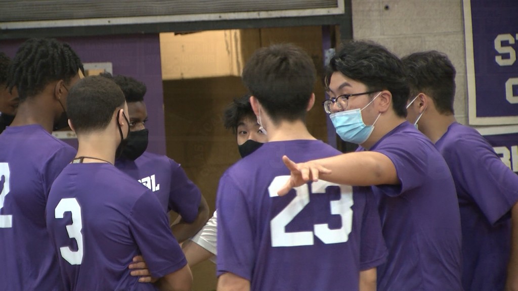 05820 Vo Classical North Smithfield Bvb Vo Isteelestill001