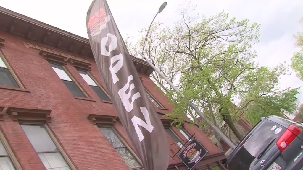 'providence Is Open For Business': Elorza Encourages People To Visit, Dine Downtown As Restrictions Ease