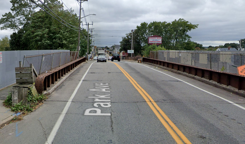 Park Ave Railroad Bridge Hdr 02