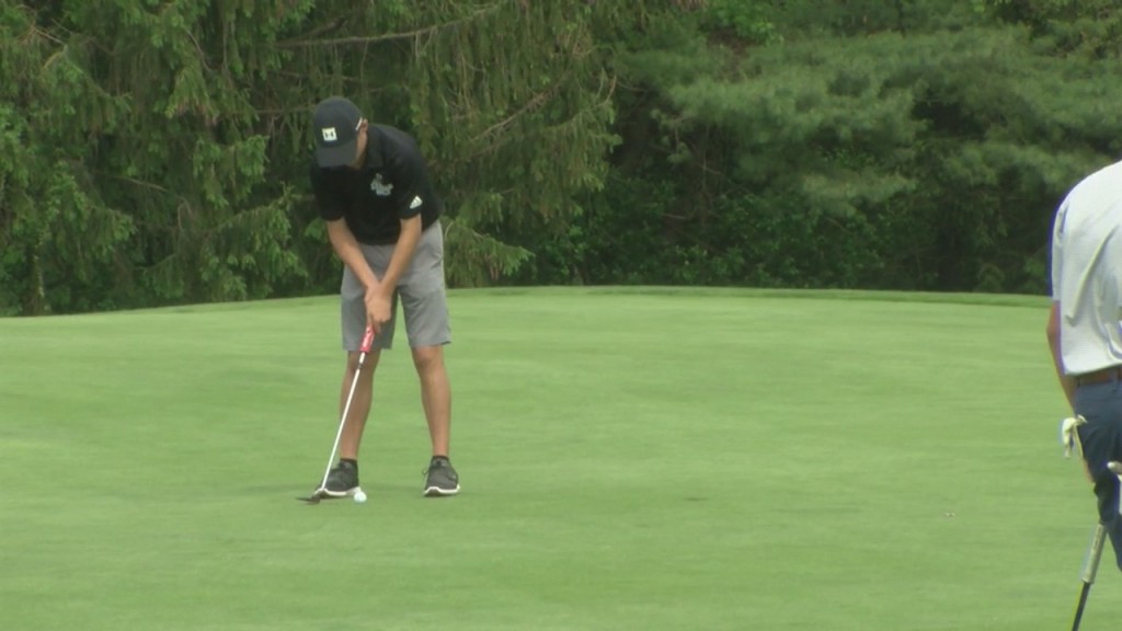 La Salle's Max Jackson Individual Leader, East Greenwich Team Leader After Day 1 Of Riil Golf Championships