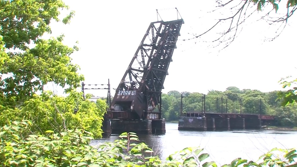 15084 Vo Crook Point Brdge V Emangionemp4still001