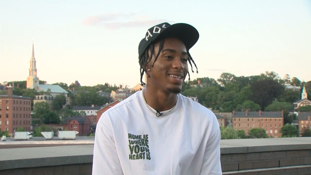 18957 Pkg P Pvd Bball Draft Emangionemp4still001