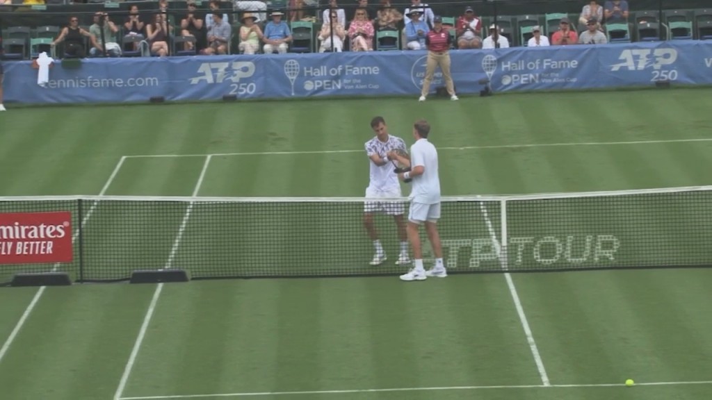 Brooksby Wins Early Matchup At Tennis Hall Of Fame Monday