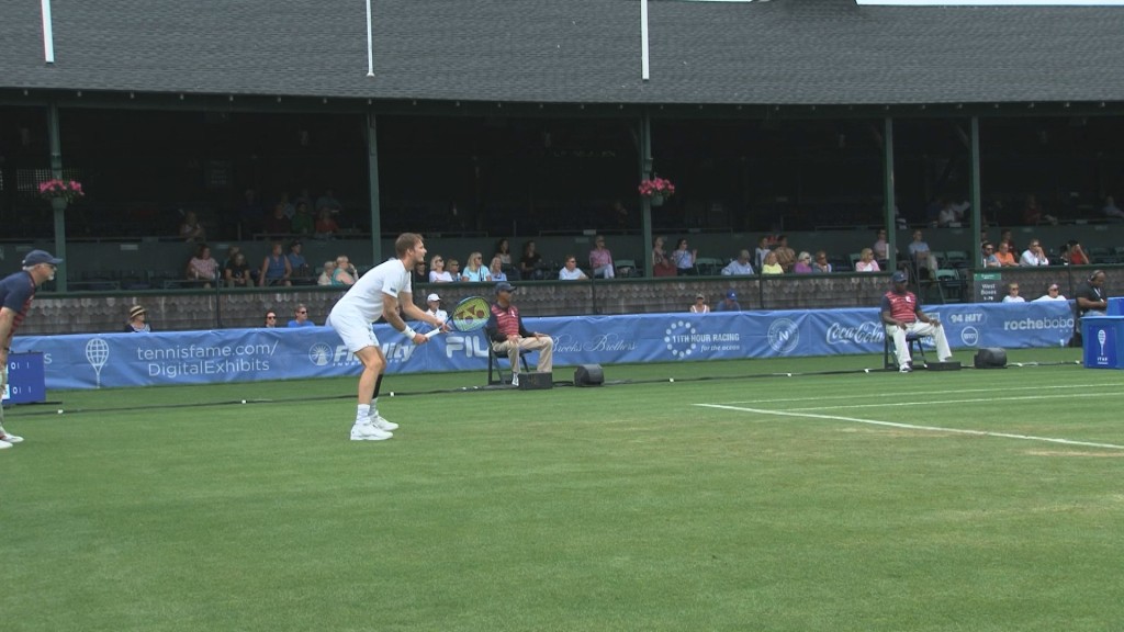 Top Seeded Bublik Holds Off Karlovic At Hall Of Fame Open Wednesday