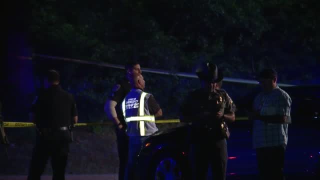 16 Year Old Shot At Ct Mall