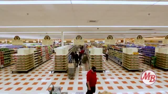Johnston Market Basket Open