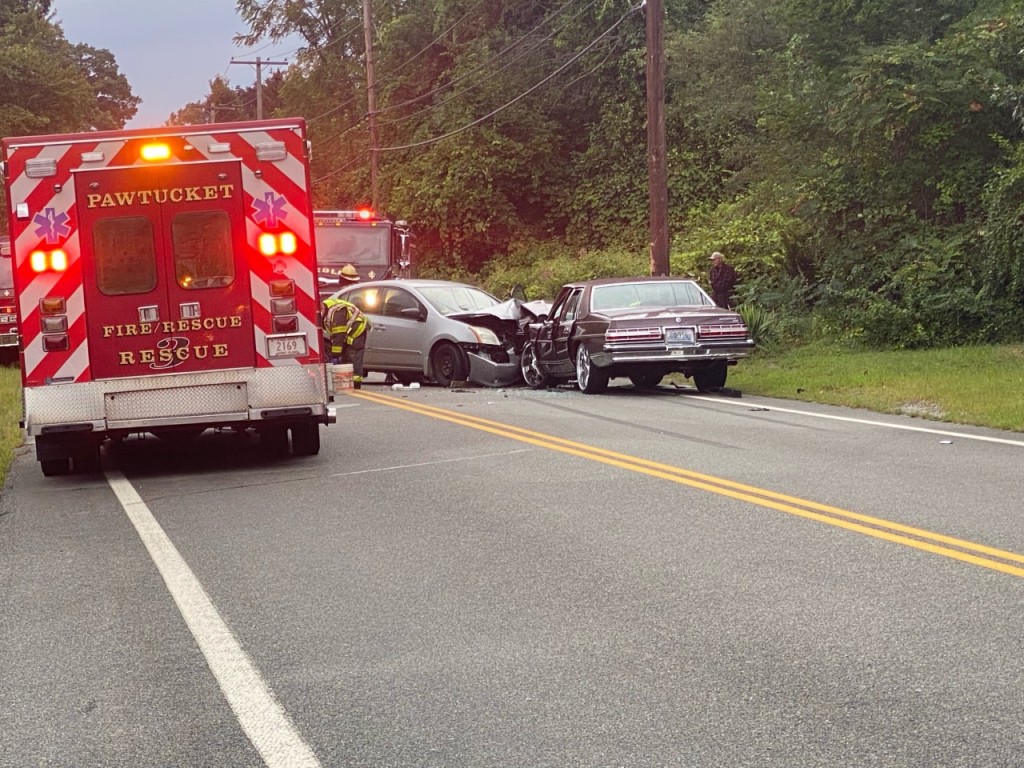 Lincoln Head On Crash 2