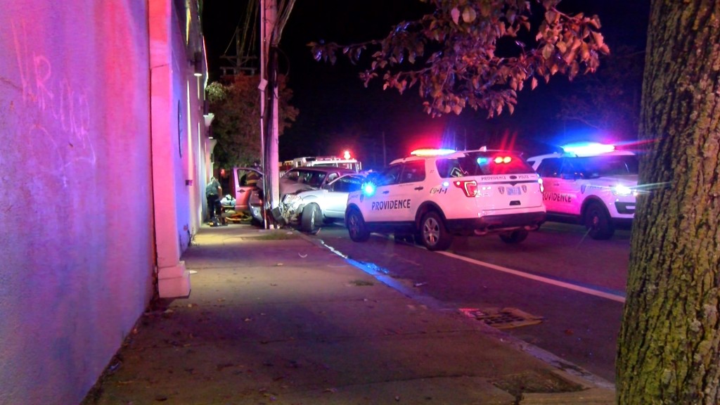 Charles St Car V Pole