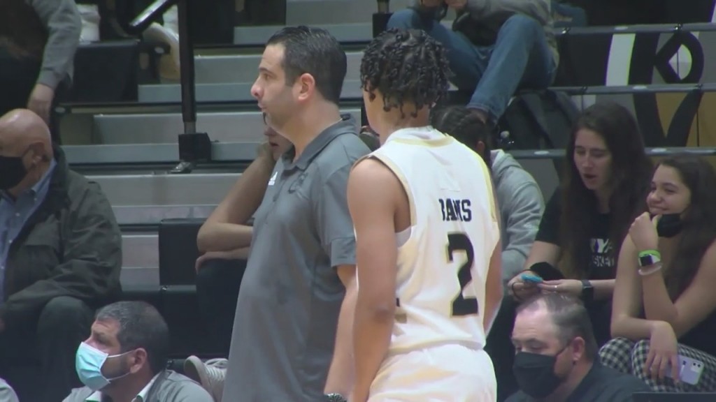 Bryant Picked To Finish Second In Nec Preseason Poll, Kiss Named To Preseason All Nec First Team