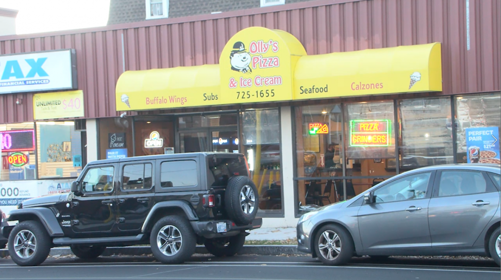 Olly's Pizza Storefront