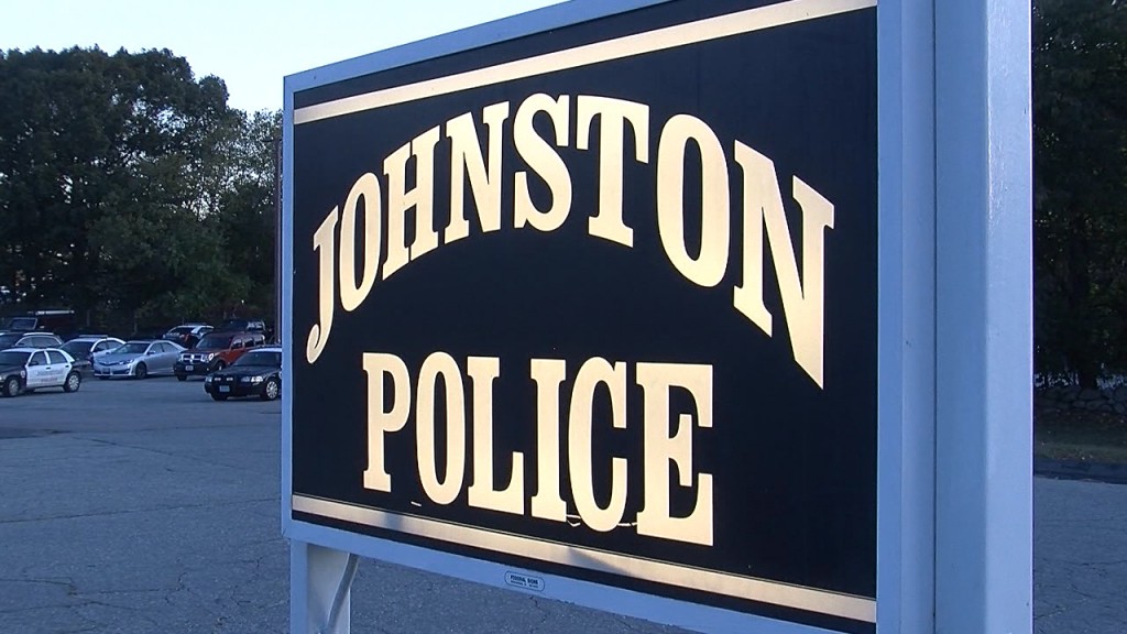 Johnston Policempgstill002