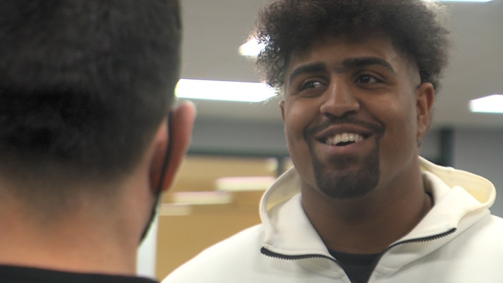 32326 Vo Xavier Truss Rv Isteele00 01 20 21still001