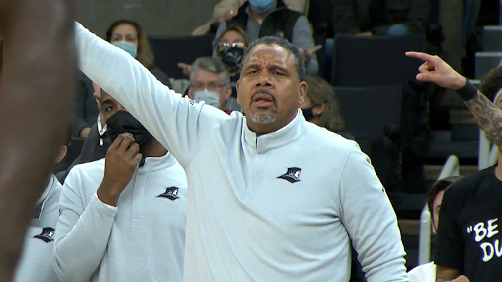 45461 Vo Sports Tz Isteele00 00 21 06still001