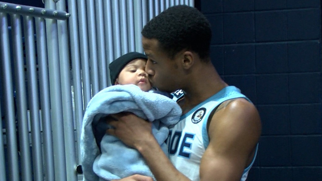 47345 Vo Uri Wbb V Dayton Isteele00 02 34 16still001