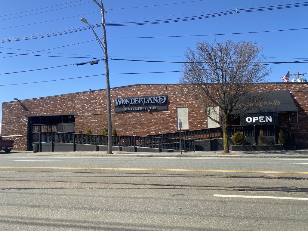 Wonderland Gentleman's Club /