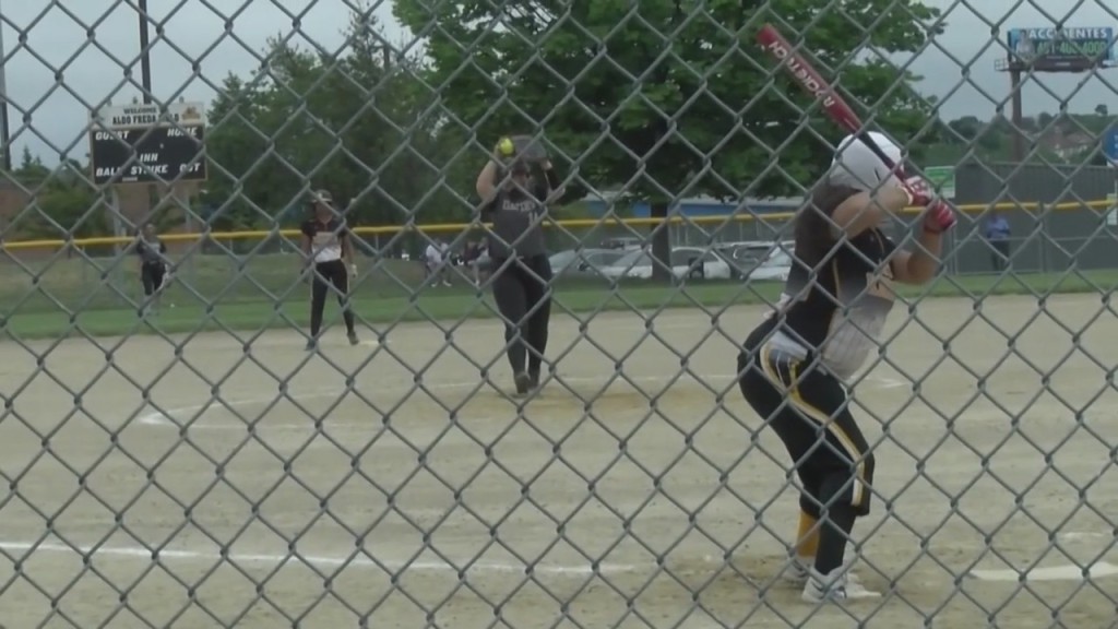 Davies Defeats Central In Division Iii Softball Quarterfinal