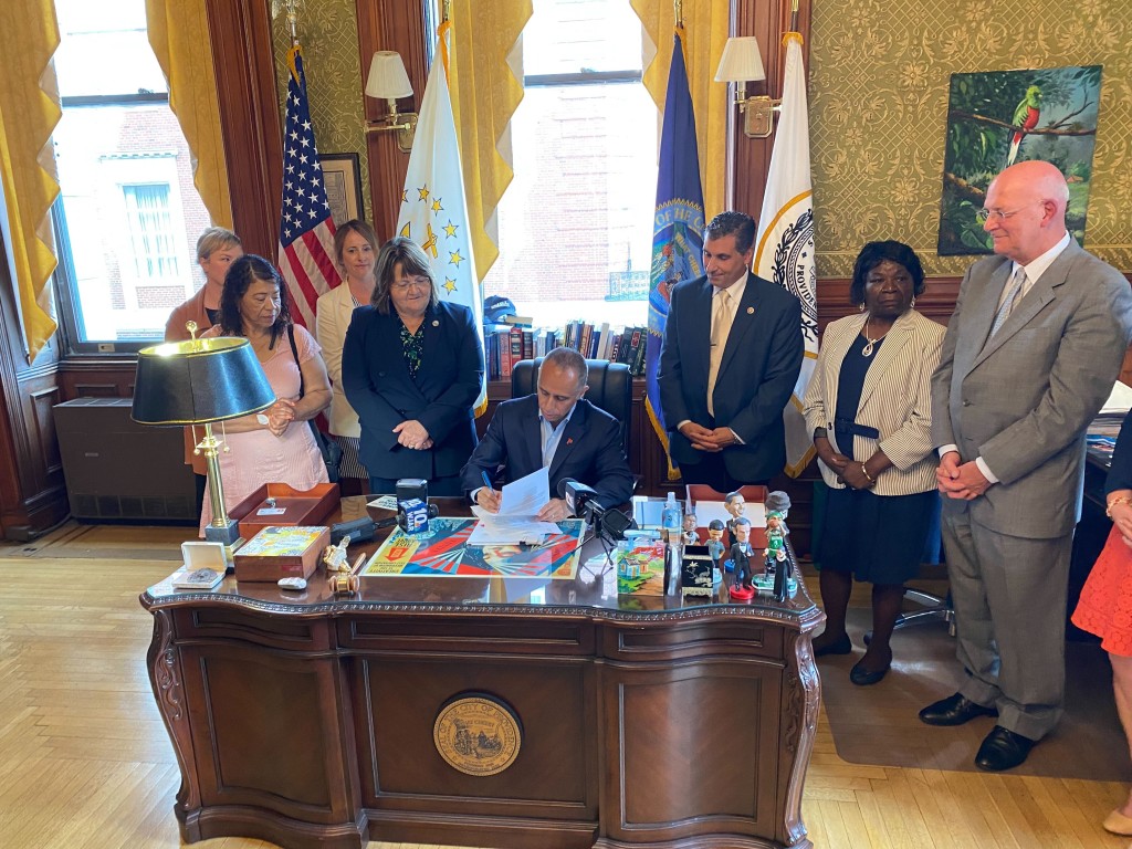 Elorza Budget Signing