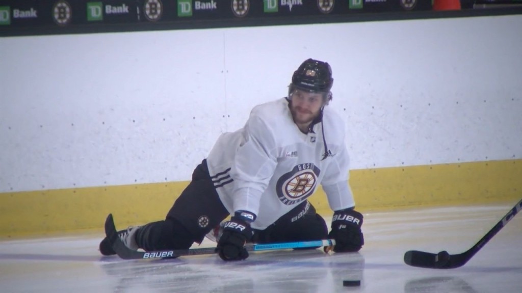 Sweeney Says Conversation "ongoing" With Pastrnak On Possible Extension