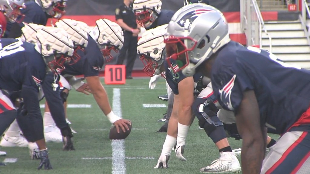 Patriots Continue Work Friday Night With In Stadium Practice