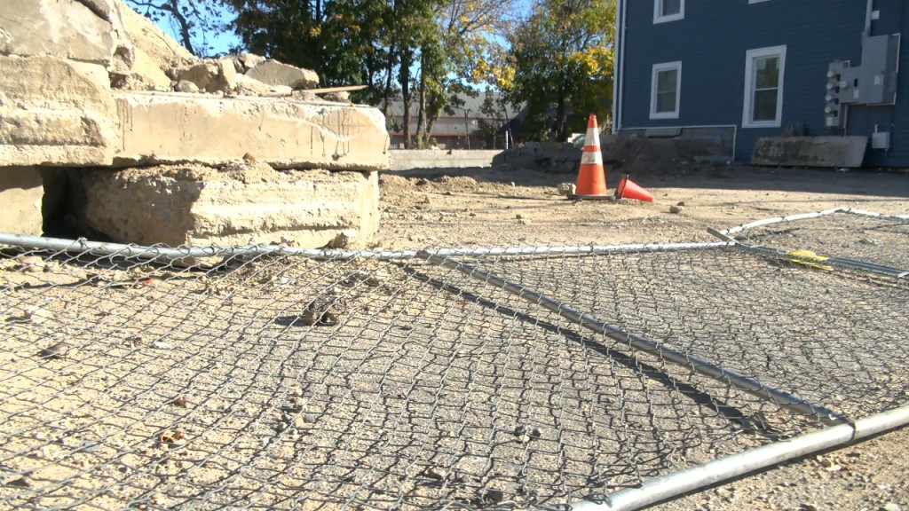 Bones Pkg 6 Domstill001