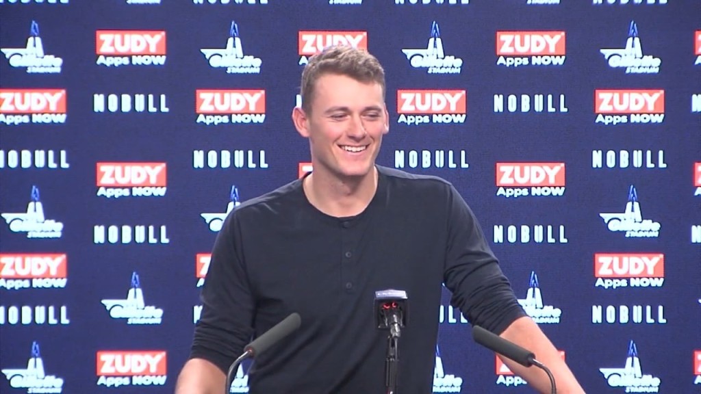 Mac "sunshine" Jones Focused On Positive Plays, Distributing Football To Patriots Playmakers