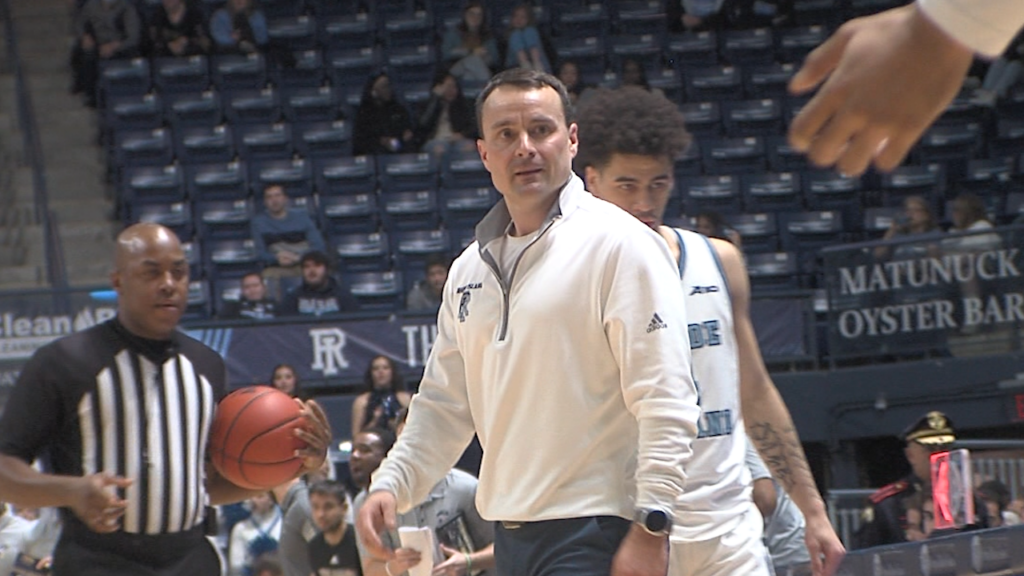 91784 Vo Uri George Washington Mbb Cv Isteele00 02 21 16still001