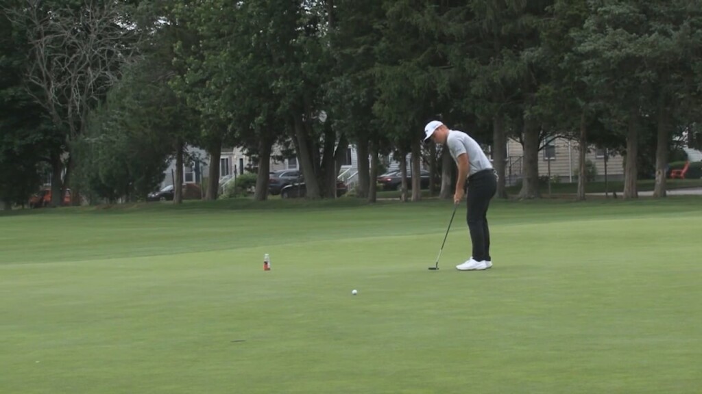 Surratt Moves Ahead Of Pack Thursday, Leads Northeast Amateur After Second Round