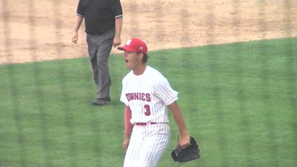 East Providence Holds Off East Greenwich Sunday, Evens D2 Baseball Championship Series With East Greenwich