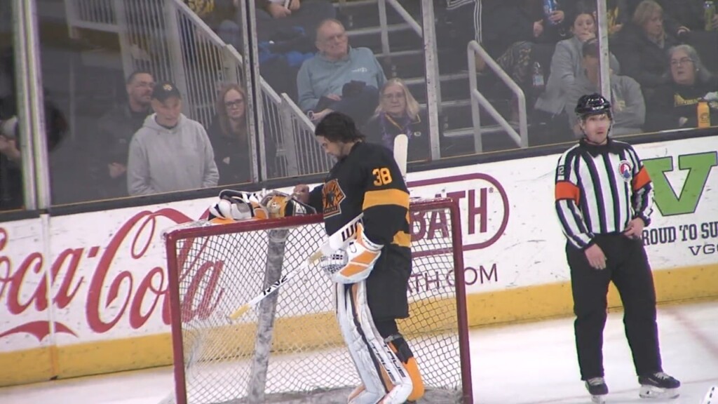 Bruins Sign Lauko & Keyser To New Deals Wednesday