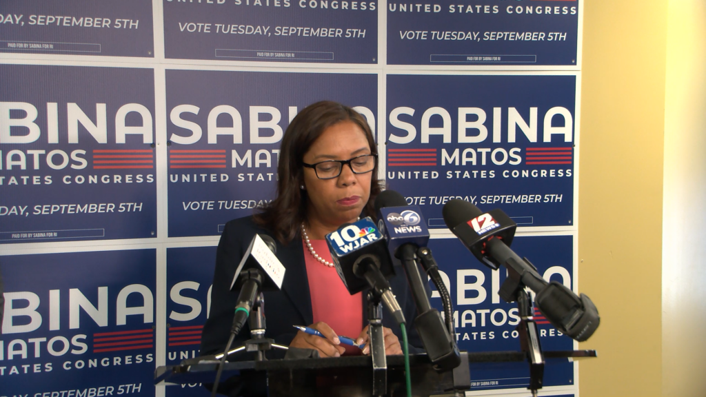 314g2392mov23 42 46 15still001