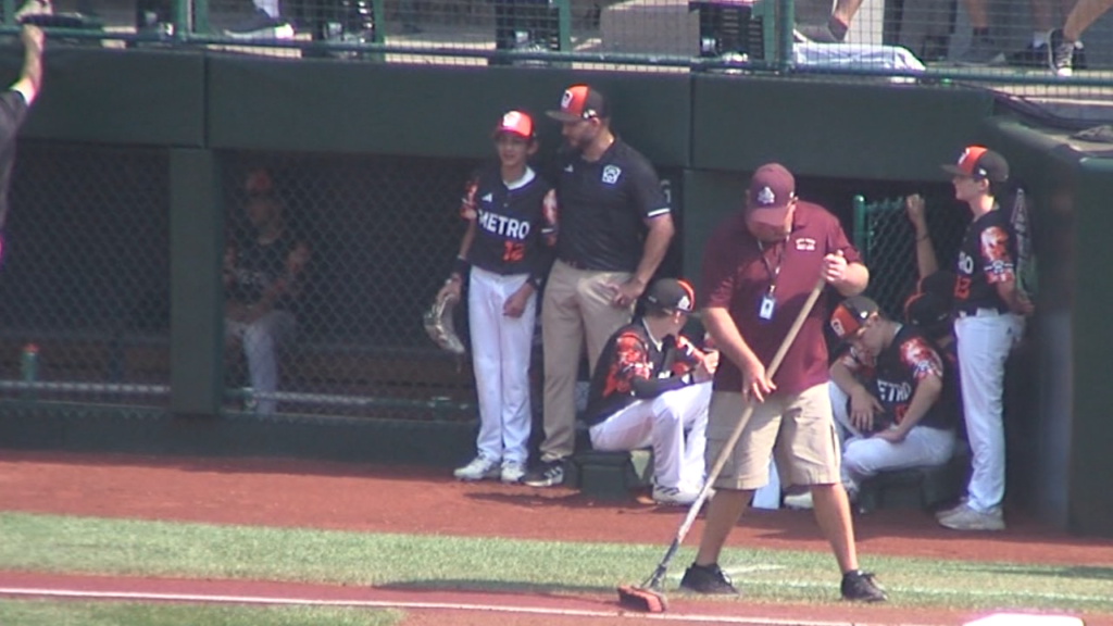 Aglione Father & Son Enjoying Smithfield's Run Through Williamsport Together