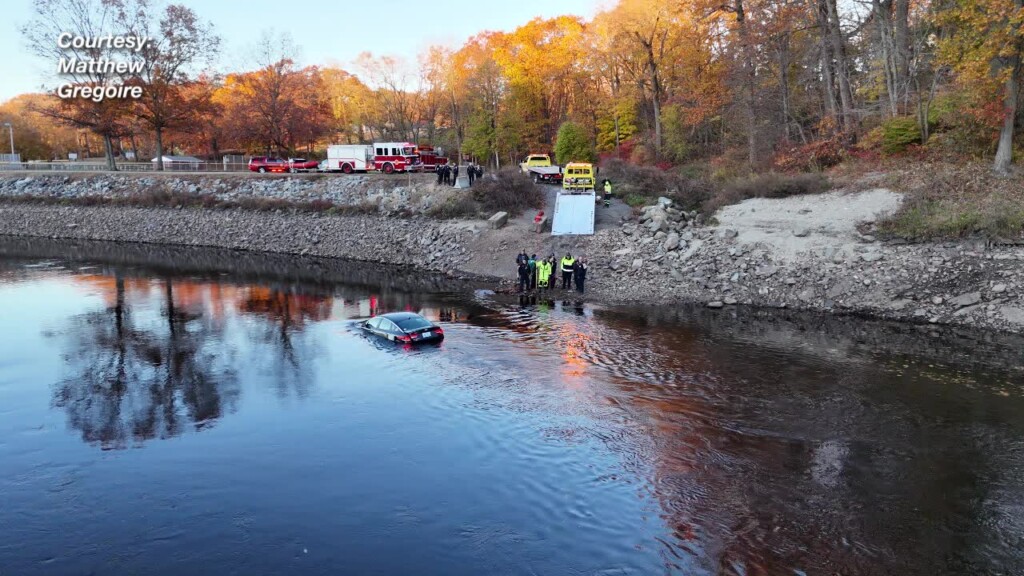 Video From Matthew Gregoire Shows First Responders Removing A Car From The Blackstone River In Woonsocket