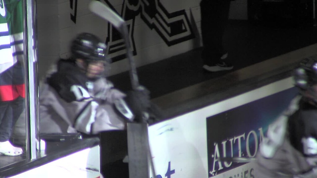 #7 Providence 2, #15 Unh 0