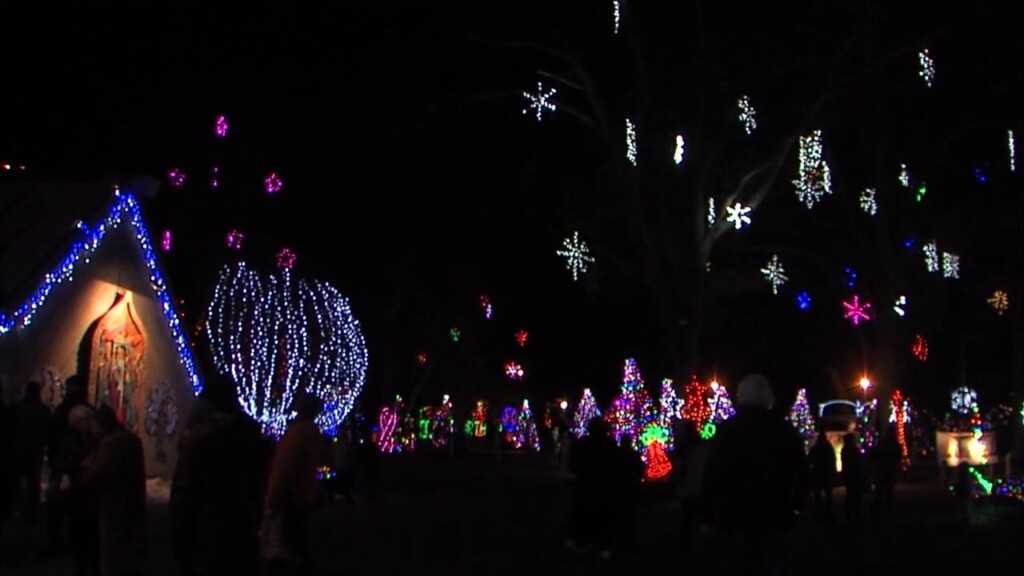 Popular Light Display In Attleboro Back Up And Running After Monday's Storm