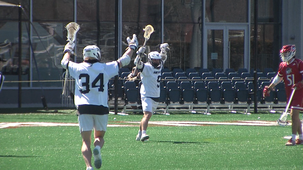 45232 Vo Bryant Njit Mlax V Isteele Tria00 00 26 22still001