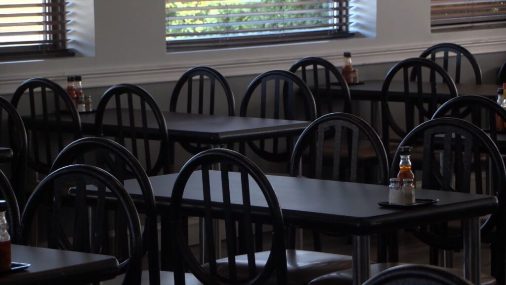 3 Months Later, Locals Businesses Still Suffer Ramifications Of Washington Bridge Closure