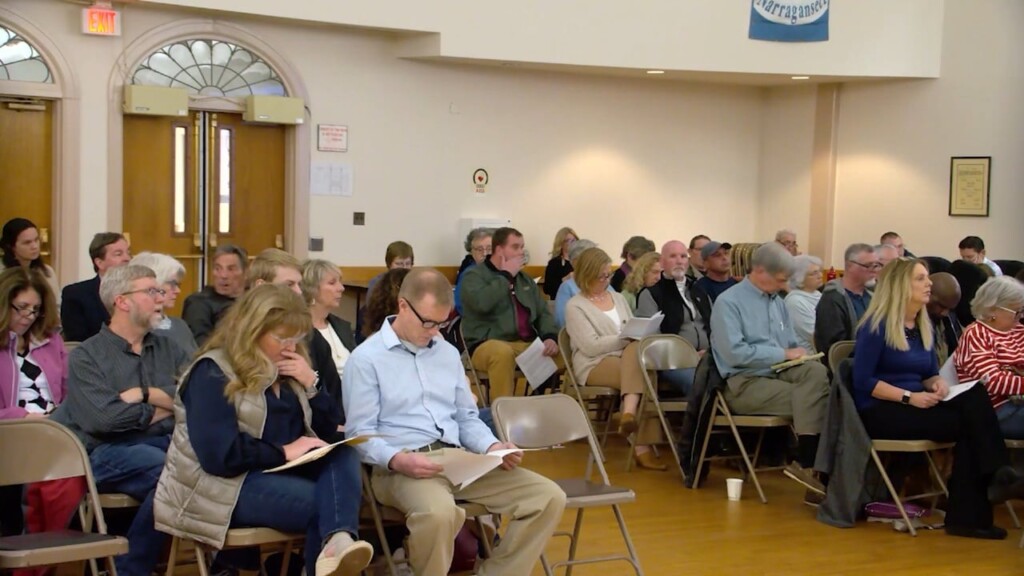Narragansett Housing Discussed At Town Hall