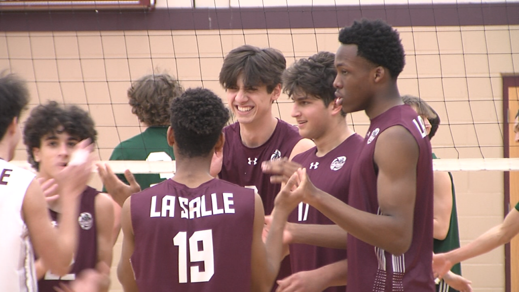 47373 Vo La Salle Chariho V Isteele00 00 16 23still001