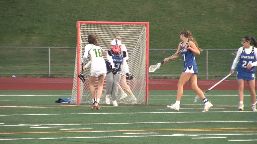 47813 Vo North Smithfield Scituate Glax V Ncoit00 00 46 56still001