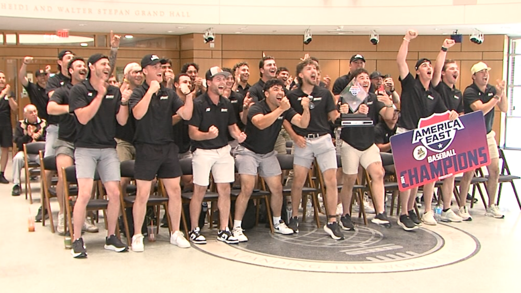 54741 Sot Bryant Bsb S Selection Show Isteele00 00 05 32still001