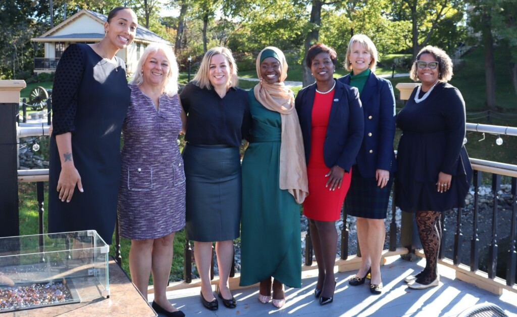 Thumbnail 2023 Leading Women