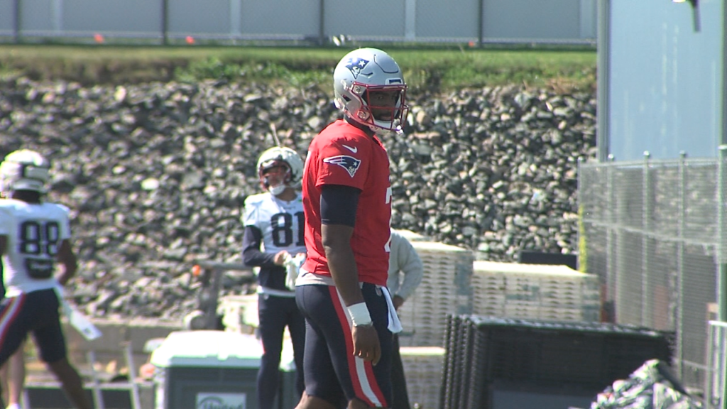 70108 Vo Pats Ov Brissett Isteele00 00 20 00still001