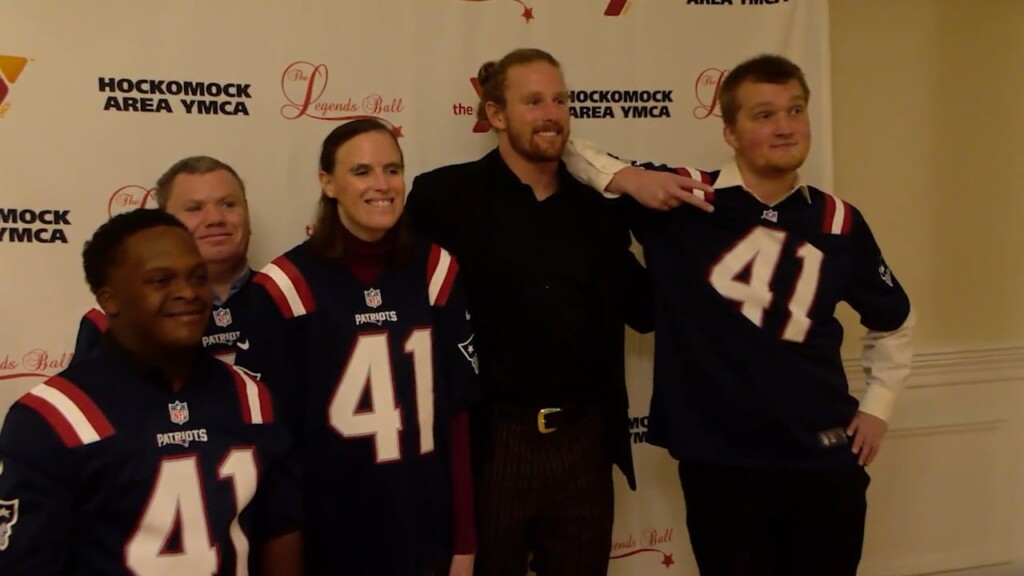 Patriots Player Honored At 19th Annual Legends Ball In Wrentham