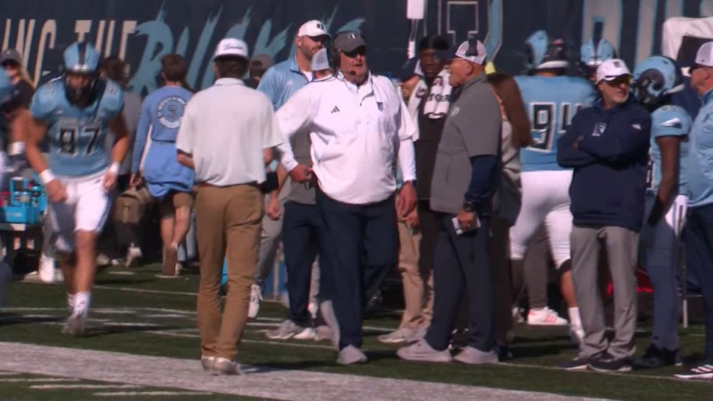 76252 Vo Uri Fb Cv Maine Recap Isteele00 00 16 13still001