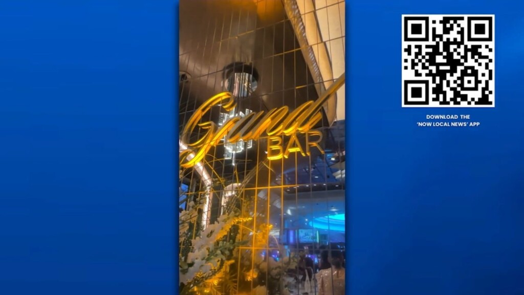 Grand Bar Opens At Foxwoods